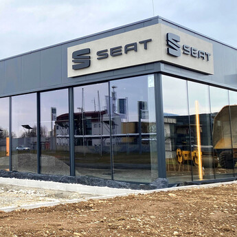 CUPRA & SEAT kmalu pri Porsche Ptujska cesta