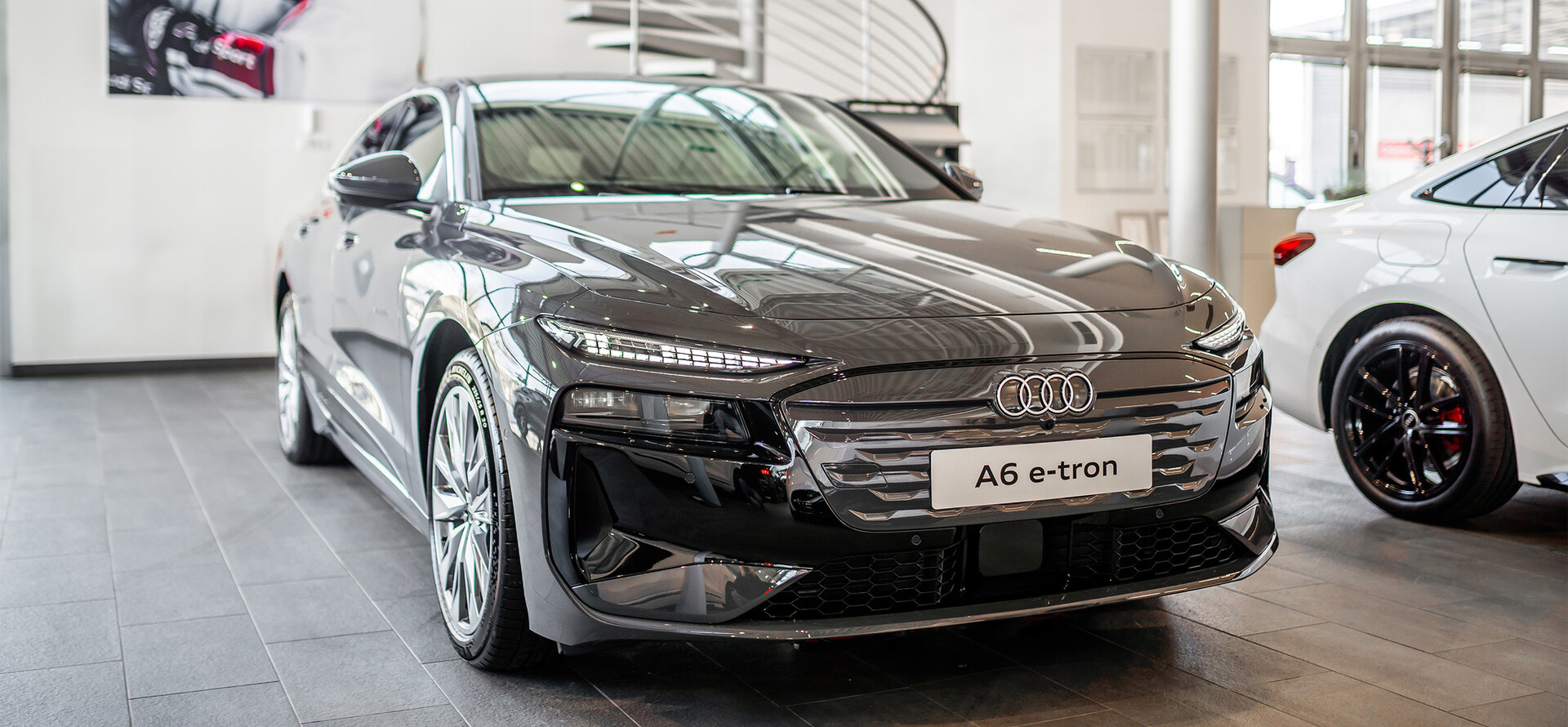 Novi Audi A6 e-tron - doseg do 756 km!