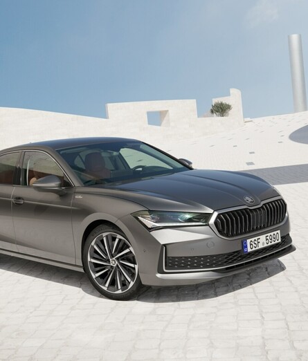 Novi Škoda Superb - naj vas navduši 