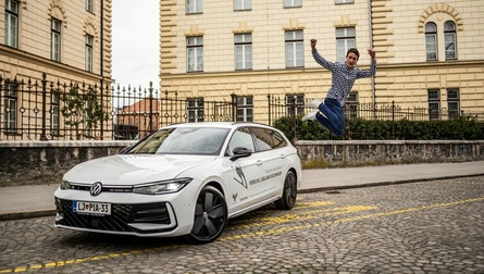 Peter Prevc sedaj vozi novega Passata R-Line!